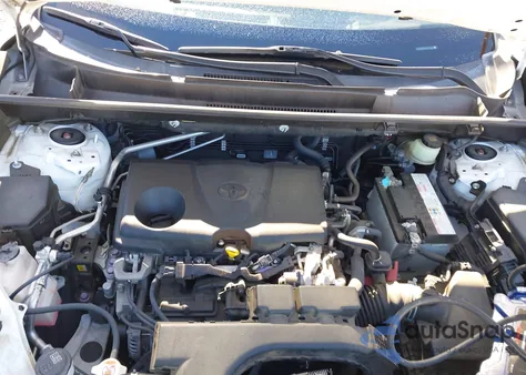 2019 Toyota Rav4 Xle z USA, uszkodzony, nr VIN JTMW1RFV5KD501573